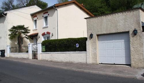 Holiday Home (4 Adults)