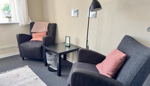 Twin Room with Shared Bathroom