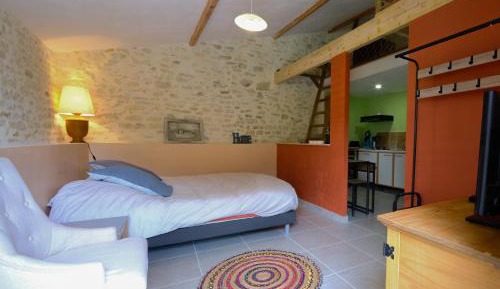 Double or Twin Room with Bathroom