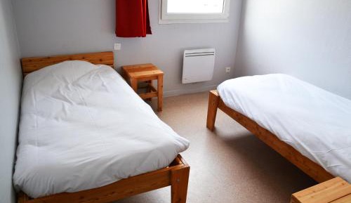 Standard Double Room with Shared Bathroom