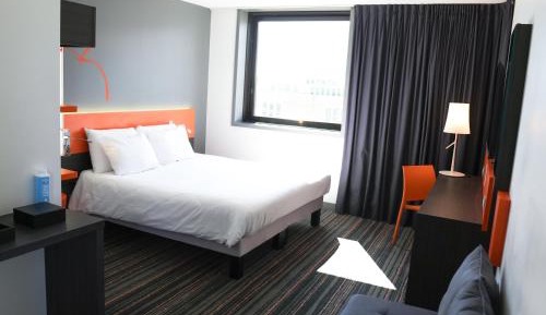 Premium Room with 1 Double Bed
