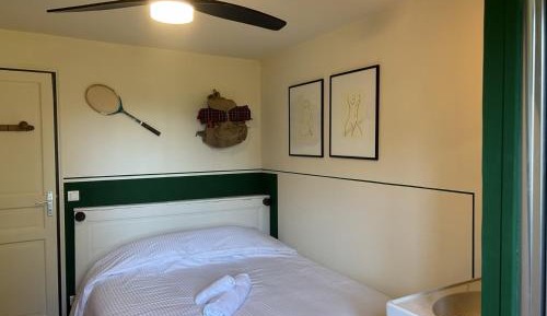 Suite with Garden View