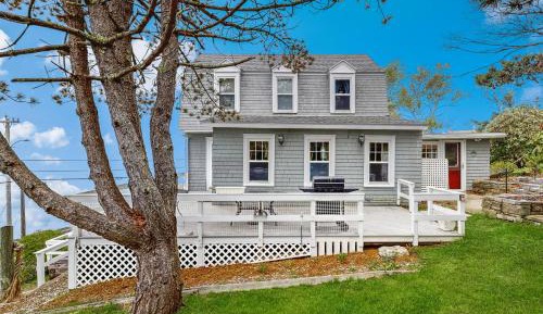 Four bedroom holiday home 