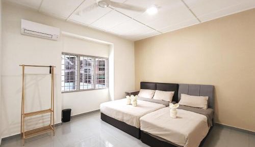 Four-Bedroom Standard Apartment