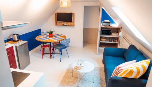 Standard Double or Twin Room with Garden View