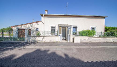 One-Bedroom House
