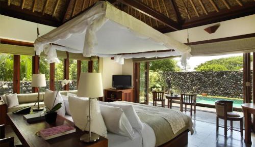 Pool Villa ,Daily Afternoon Tea, Complimentary 60-minute photography session with one photo included, Daily schedule shuttle service to Ubud, Daily wellness activities, Bicycles for personal use around the resort
