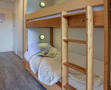Studio with Sleeping Alcove (4 People)