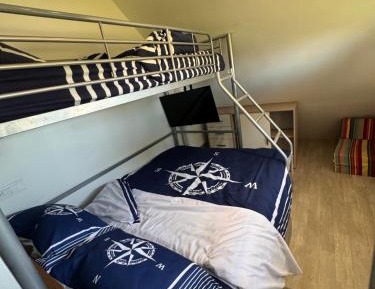 Deluxe Room (2 Adults + 1 Child)