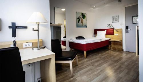Economy Single Room