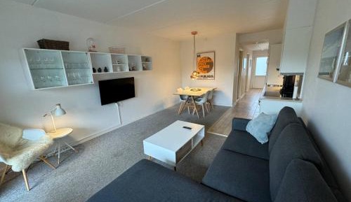 One-Bedroom Apartment with Terrace
