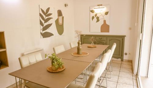 Two-Bedroom Apartment (4 Adults)