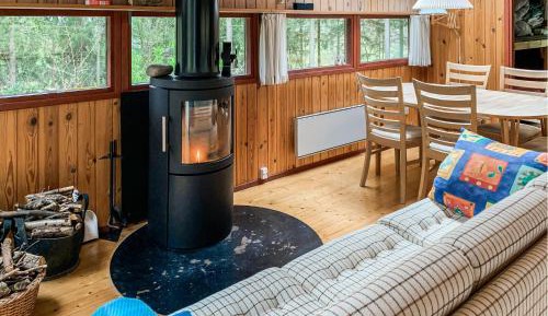 Two-Bedroom Holiday Home