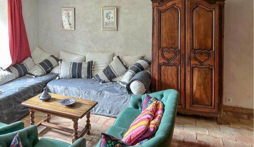 Five-Bedroom Holiday Home