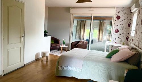 Double Room with Private Bathroom