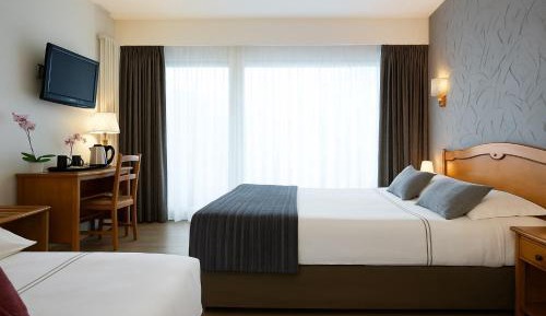 Superior Room With Balcony and Mountain View 