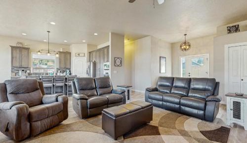 Three Bedroom holiday home 