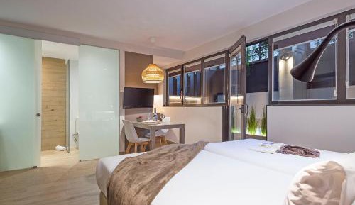 Double Room with Terrace