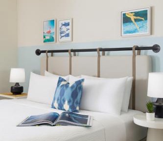 One Queen Bed