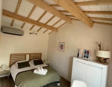 King Room with Garden View