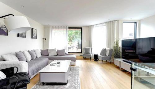 Apartment with Terrace