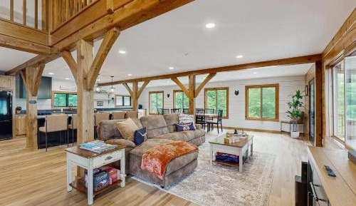 Four bedroom holiday home 