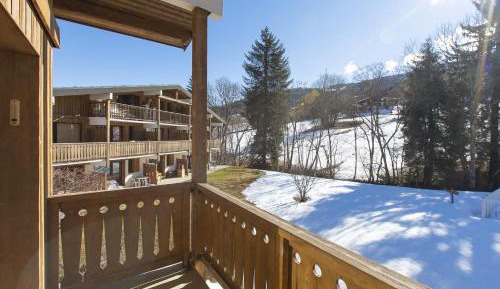 Apartment with Balcony