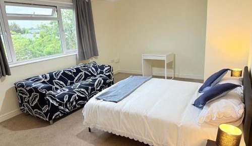 Double Room with Shared Bathroom