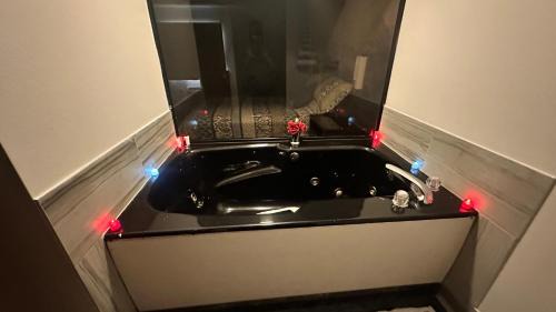 Queen Suite with Sea View