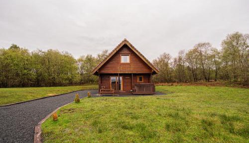 Apartment with Mountain View
