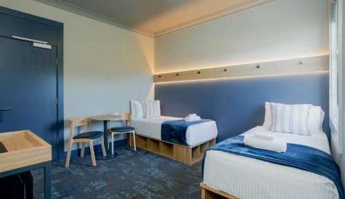 Twin Room with Shared Bathroom