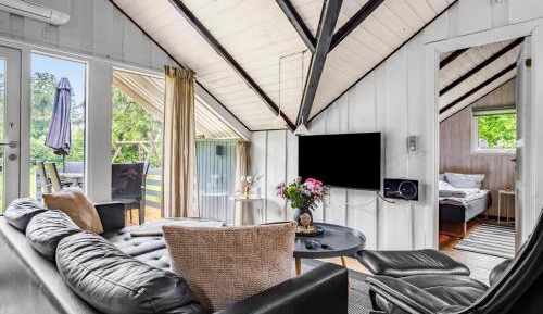 Three-Bedroom Vacation Home 