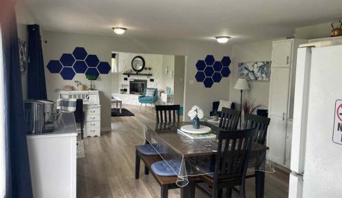 Three-Bedroom Superior Apartment