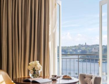 Premier Harbor Terrace