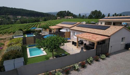 Three-Bedroom Vacation Home 