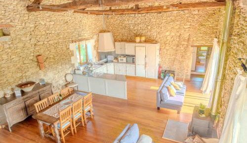 Three-Bedroom Vacation Home 