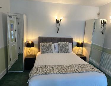 King Suite with Sofa Bed