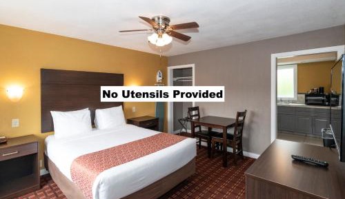 1 Queen Suite