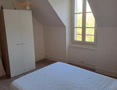 One-Bedroom Apartment - Non-Smoking