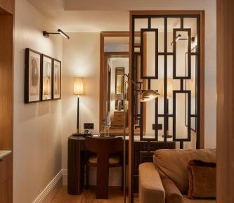 Luxe Suite with access to The Club at Cottonmill Spa