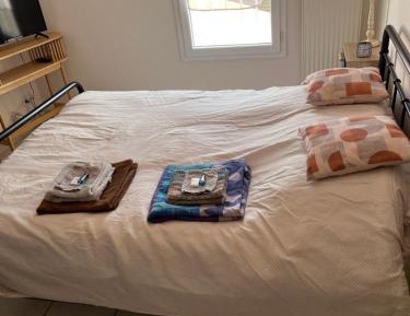 Double Room with Shared Bathroom