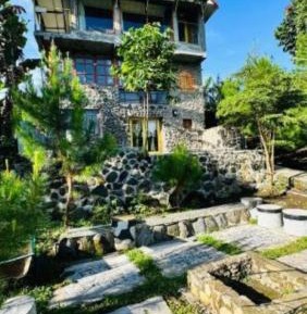Galunggung Basecamp Villa Mezanine