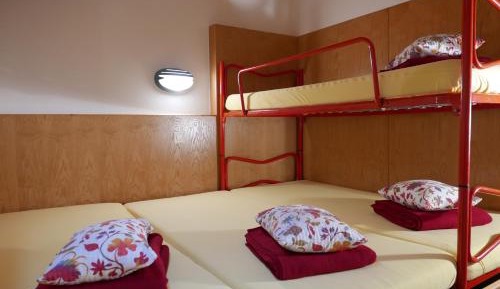 Private Dormitory Room with Shared Bathroom (3 Adults)