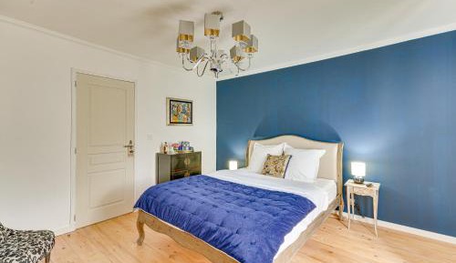 Deluxe Double Room with Shower