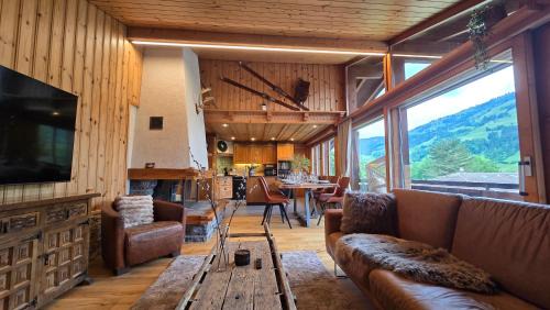 Three-Bedroom Apartment - High Floor