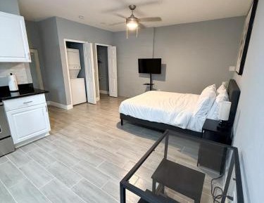 One-Bedroom House
