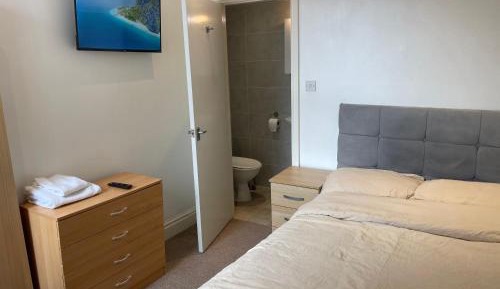 Double Room with Private Bathroom