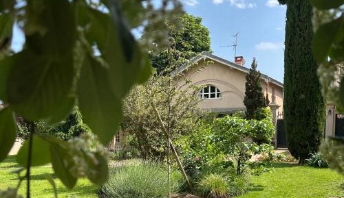 One-Bedroom House