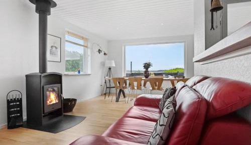 Four-Bedroom Vacation Home
