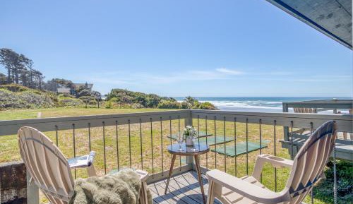 Nostalgia - Queen Room with Fireplace